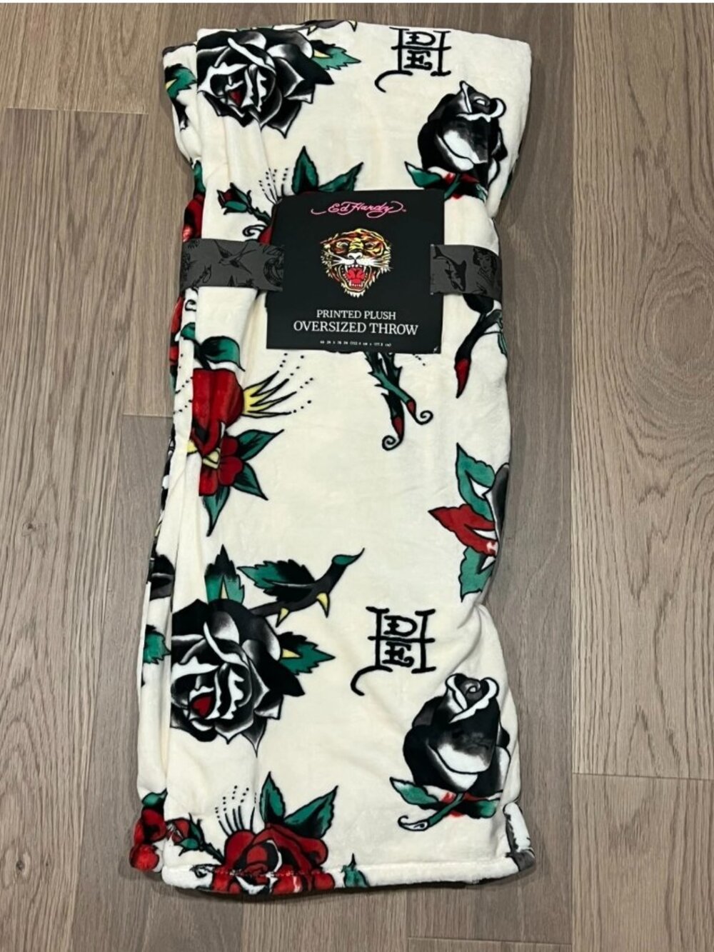 ED HARDY Plush Oversized Throw Blanket 60x70 Black Red Roses Floral Tattoo Y2K